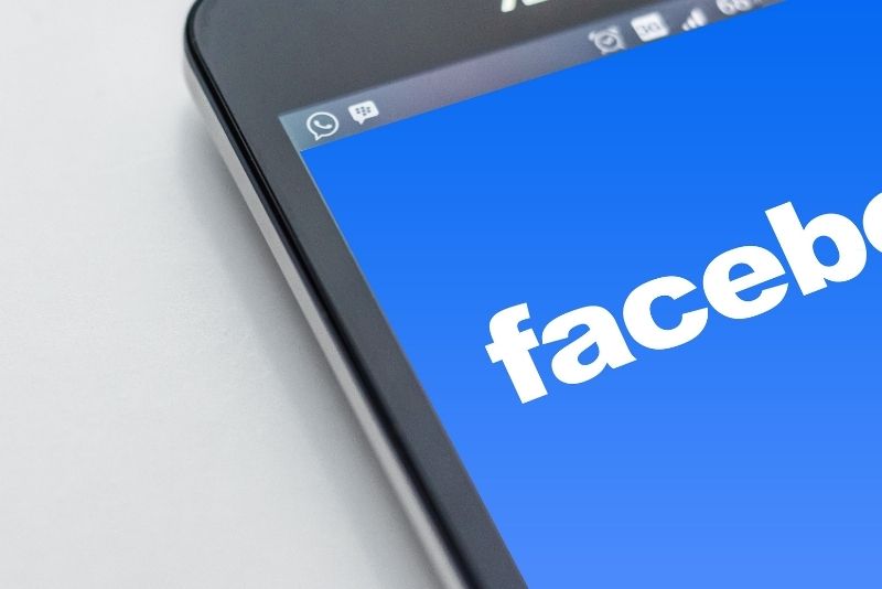Môžeme očakávať odchod Facebooku z Európy?